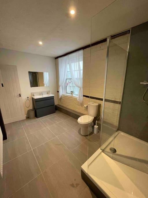 The Old Hay Barn - Games Room, Gym, Sleeps 8 Godmanchester エクステリア 写真