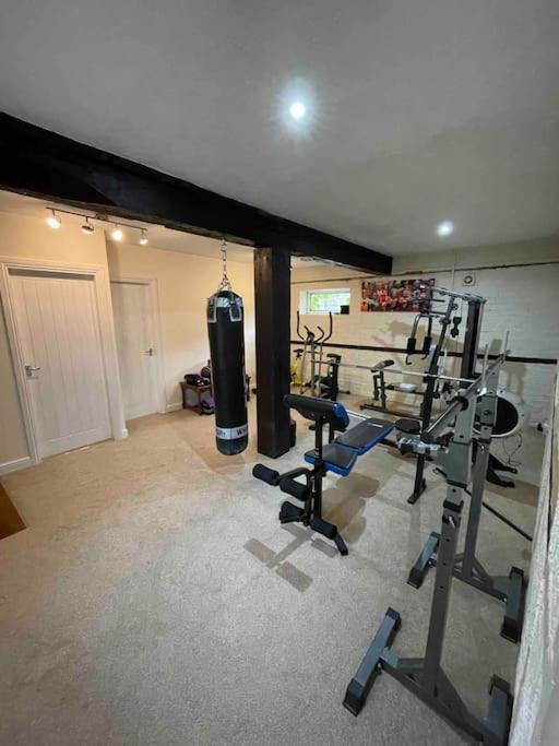 The Old Hay Barn - Games Room, Gym, Sleeps 8 Godmanchester エクステリア 写真
