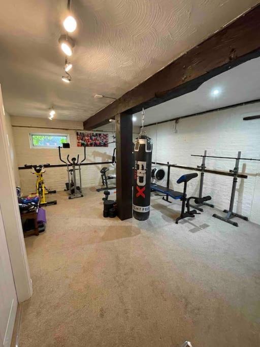 The Old Hay Barn - Games Room, Gym, Sleeps 8 Godmanchester エクステリア 写真